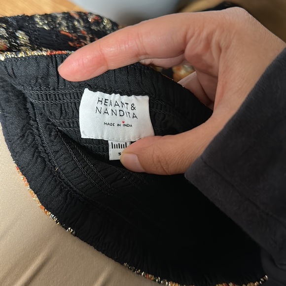 HEMANT & NANDITA FLORAL mini printed skirt - Picture 6 of 6